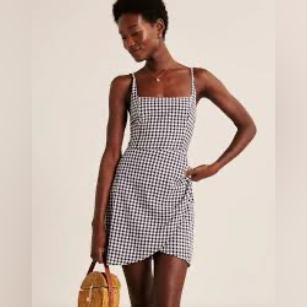 Abercrombie gingham black/white mini dress XS